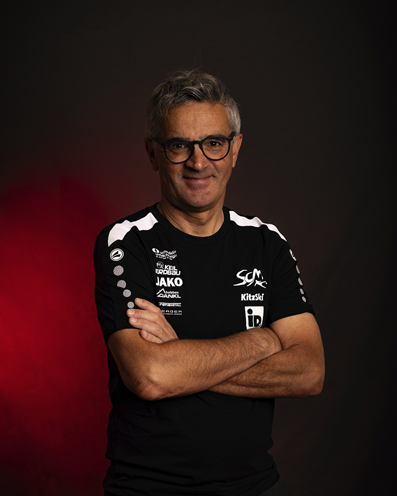 Sektionsleiter Robert Steger Sektionsleiter Robert Steger